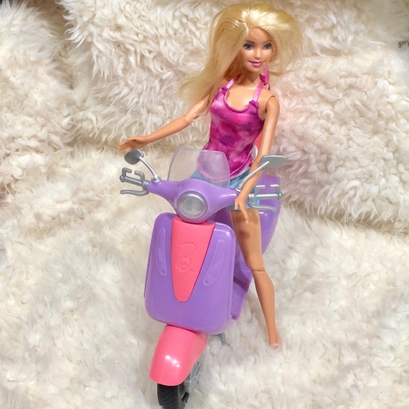 BARBIE AND MOTORCYCLE - Picture 1 of 5